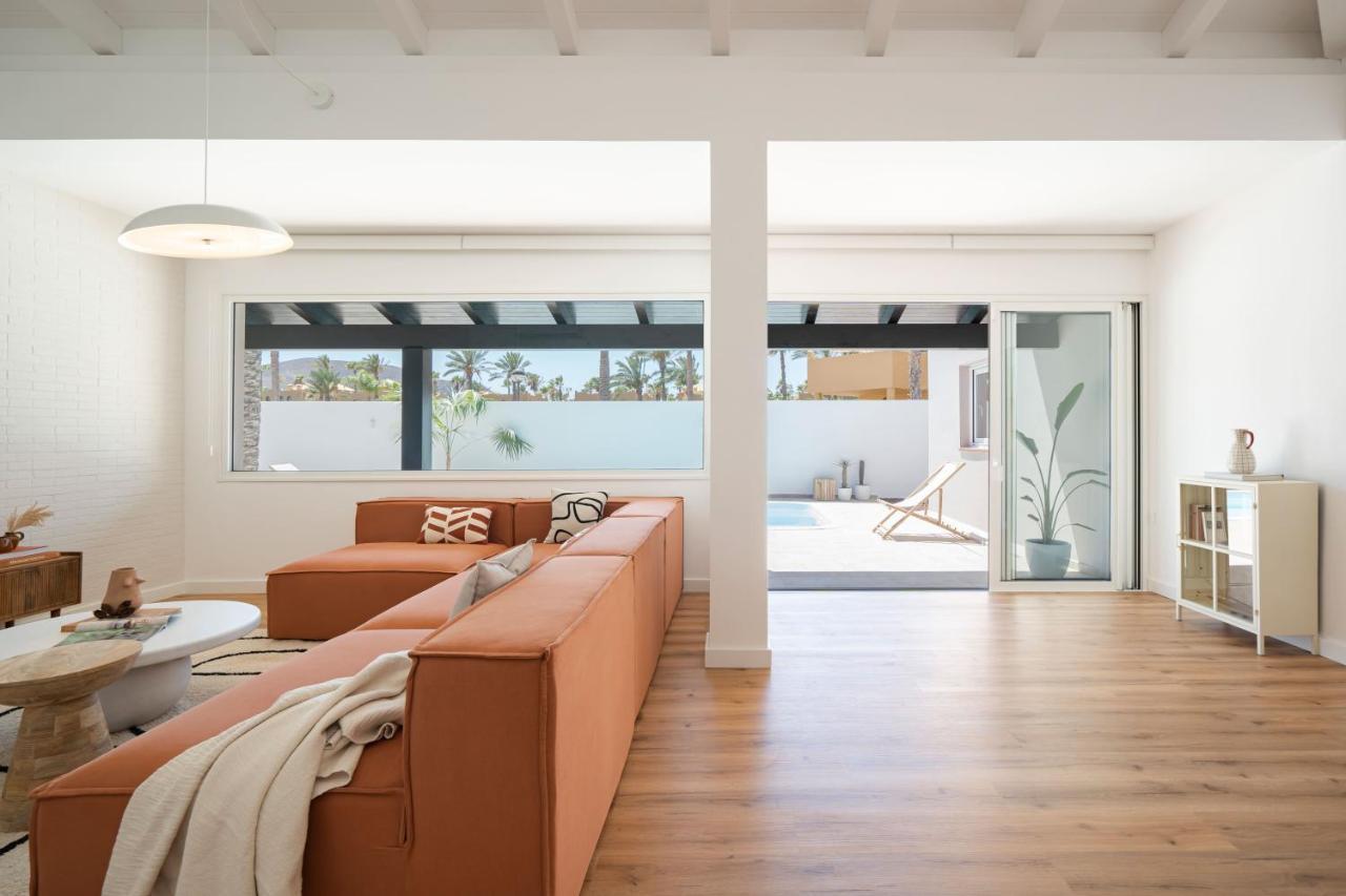 Villa Tropico - Design House With Pool In Corralejo Exterior foto